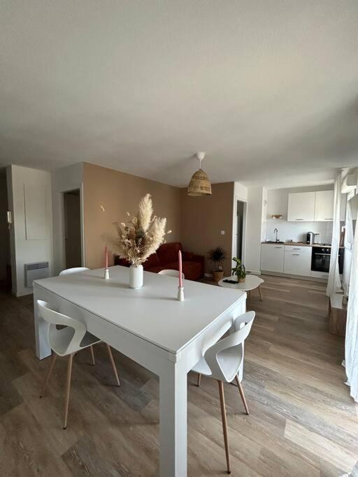 Romantique Room Muret Exterior photo